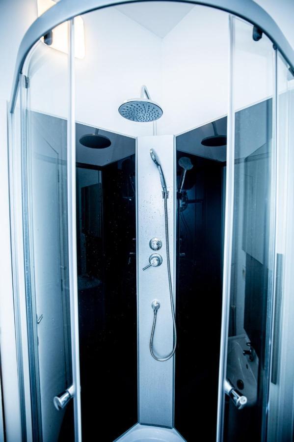 Agreable Chambre Sur Liege Avc Parking Et Wifi Gratuit Dış mekan fotoğraf